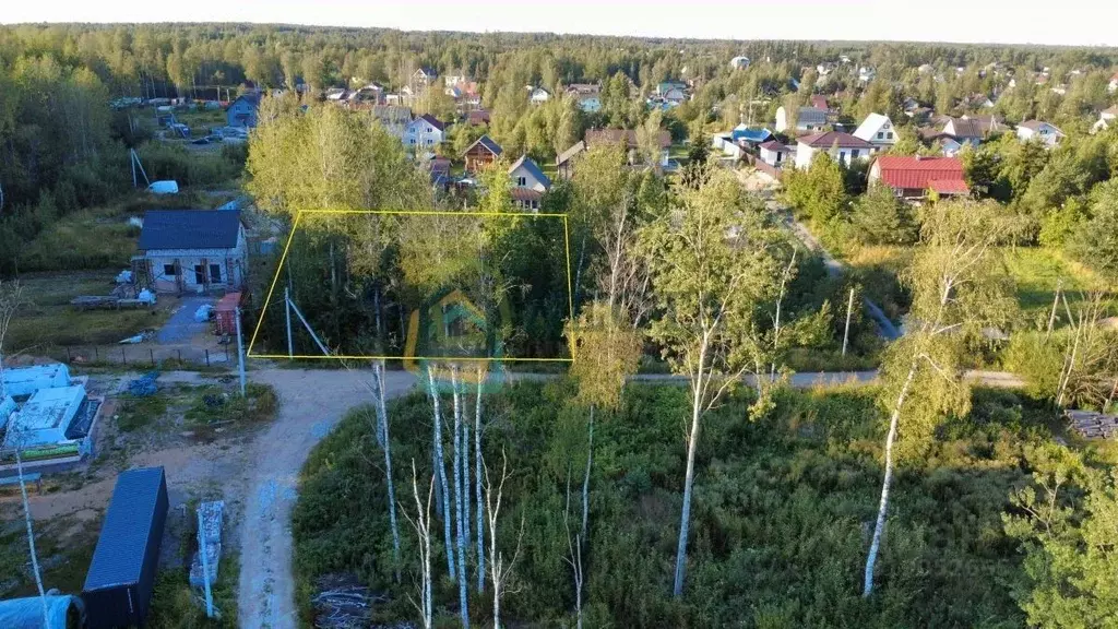 Участок в Ленинградская область, Ломоносовский район, Виллозское ... - Фото 0