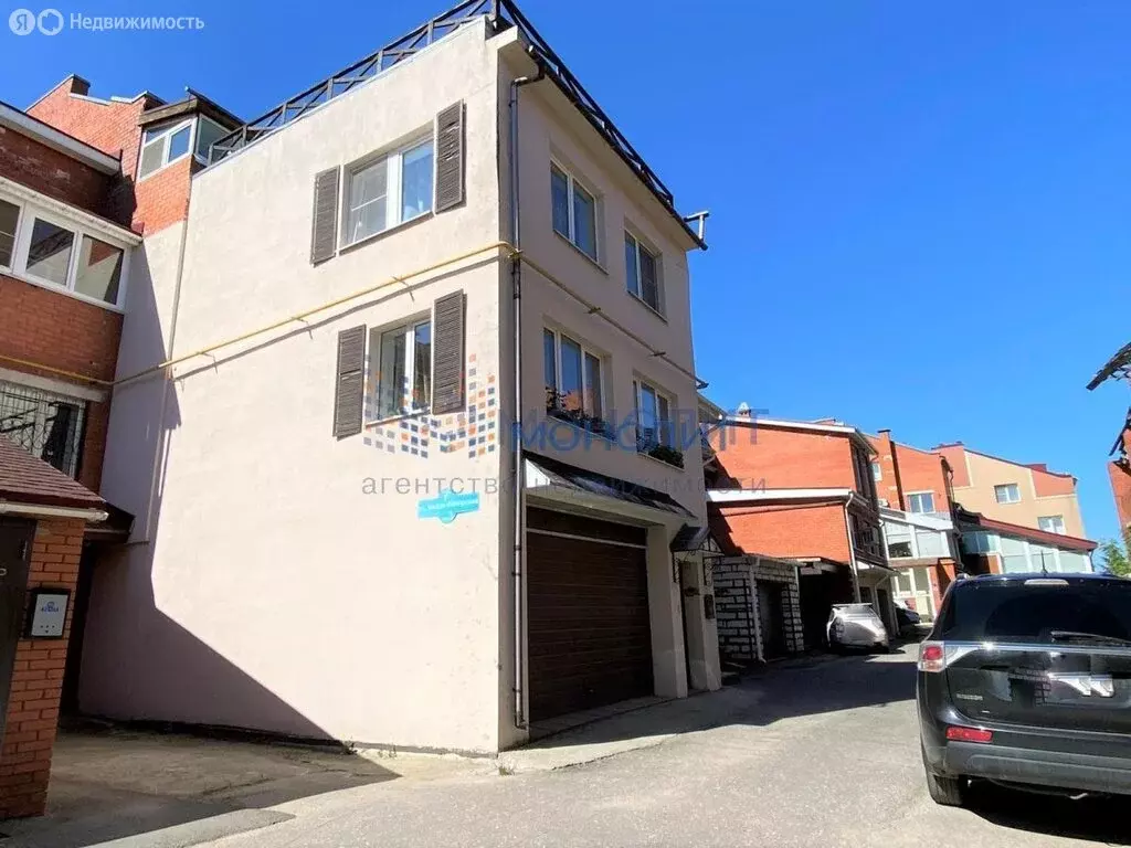 Дом в Нижний Новгород, Нижне-Печёрская улица, 7Б (300 м) - Фото 1