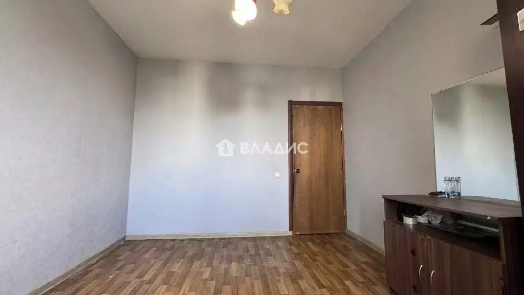 Продается 3-комнатная квартира - Фото 1