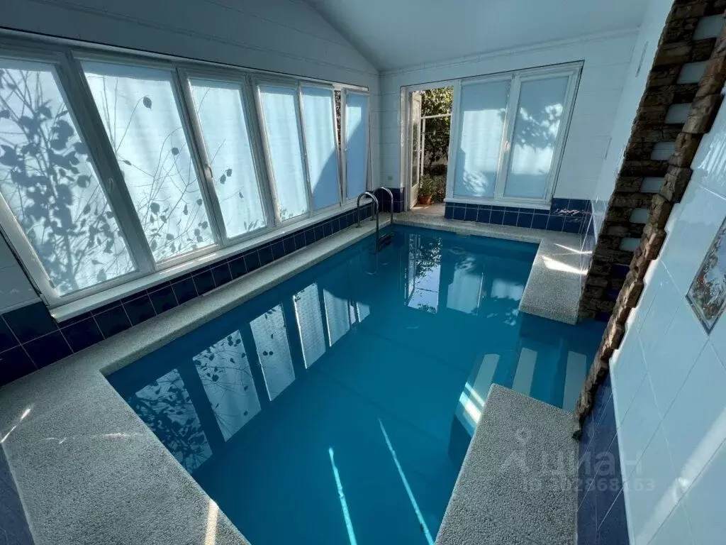 1-к кв. Краснодарский край, Геленджик ул. Горького, 63 (70.0 м) - Фото 1