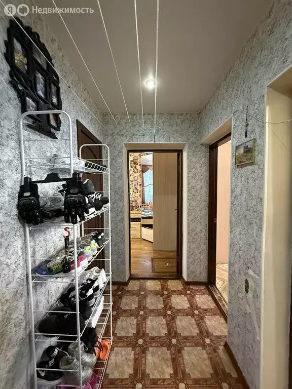 3-комнатная квартира: Киров, улица Шорина, 18 (56 м) - Фото 1