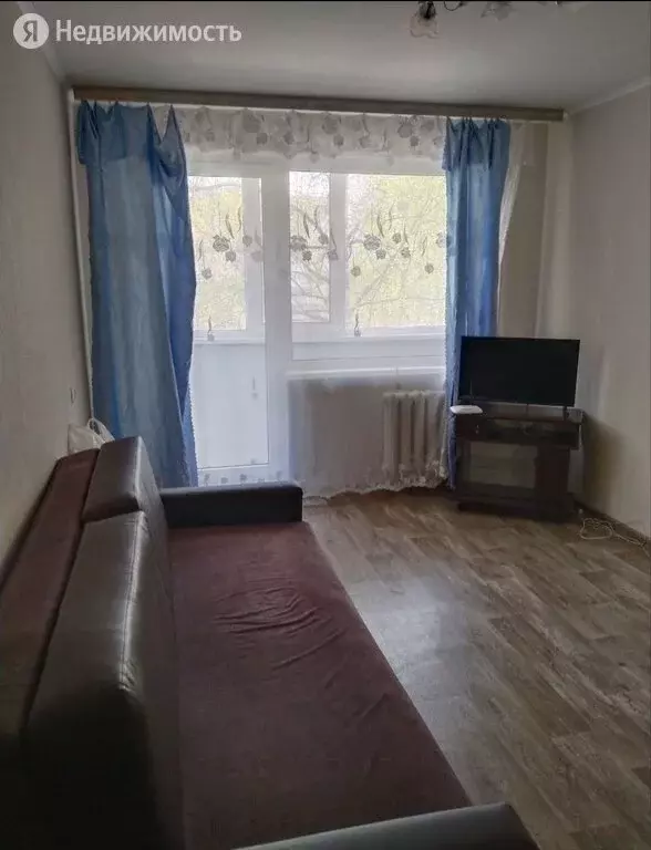 1-комнатная квартира: Псков, Народная улица, 57 (32 м) - Фото 1
