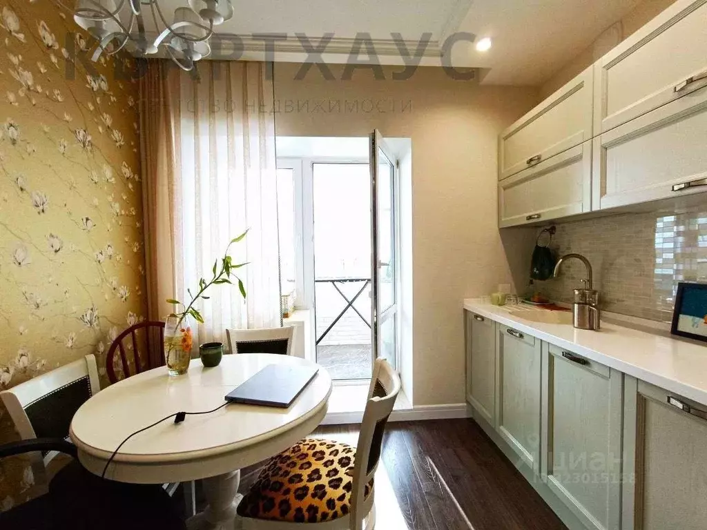 2-к кв. Волгоградская область, Волгоград Шекснинская ул., 103 (66.6 м) - Фото 1