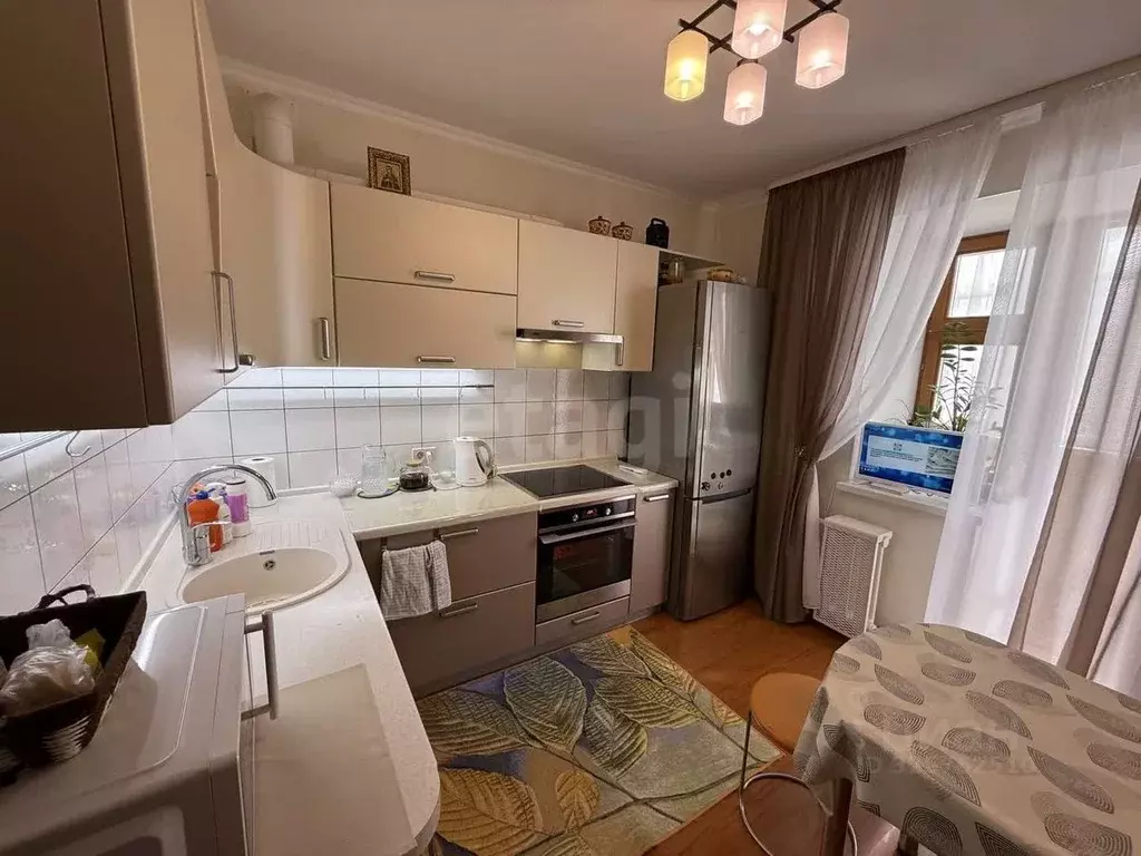 2-к кв. Коми, Ухта Тиманская ул., 1 (49.6 м) - Фото 1