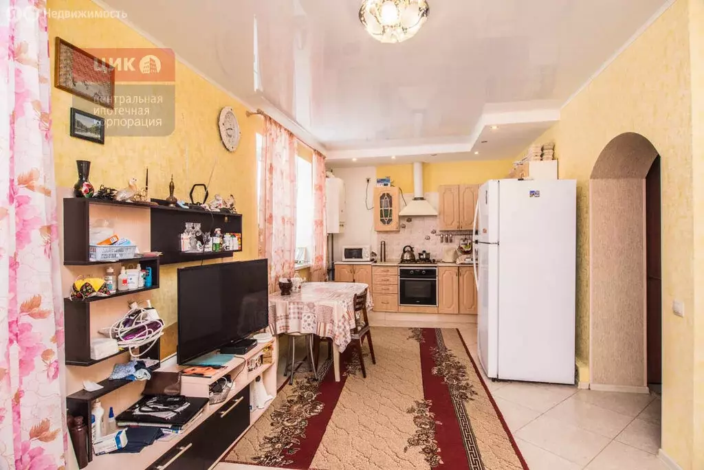 2-комнатная квартира: село Дядьково, улица Грачи, 77 (67.4 м) - Фото 2