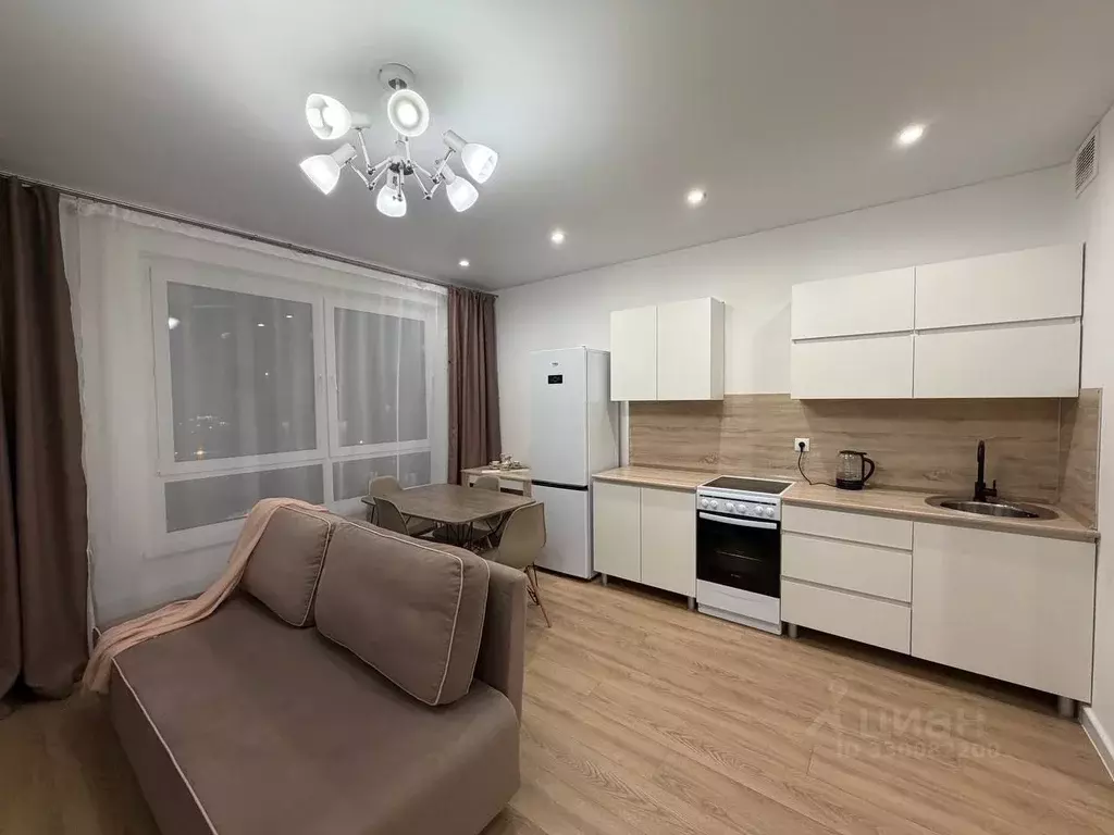 2-к кв. Москва Очаковское ш., 5к5 (60.0 м) - Фото 1