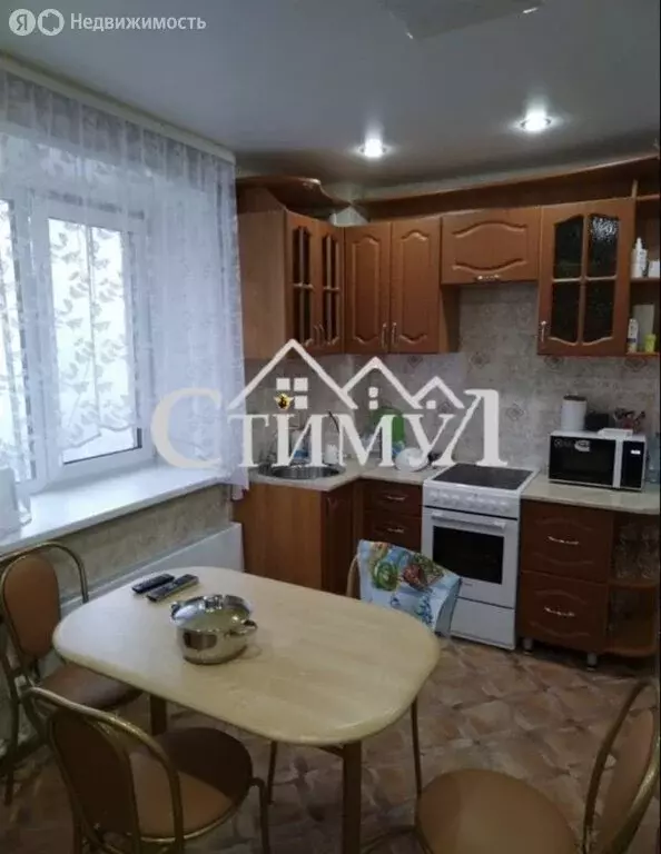 Квартира-студия: Черногорск, Октябрьская улица, 102 (39.9 м) - Фото 1