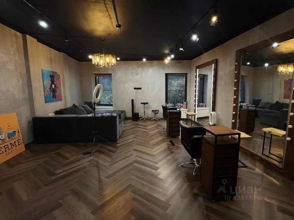 Помещение свободного назначения в Московская область, Химки Новогорск ... - Фото 1