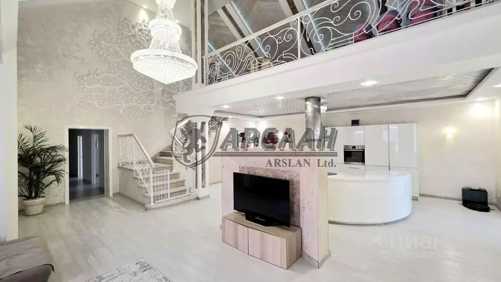 Коттедж в Татарстан, Казань Карагандинская ул., 40А (371 м) - Фото 1