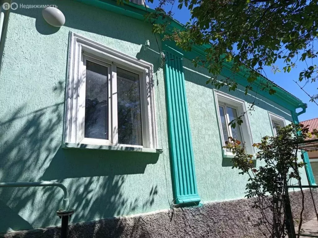 Дом в Симферополь, Хабаровская улица, 49 (65.5 м) - Фото 0