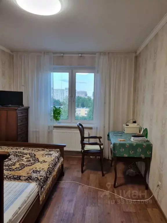 Комната Татарстан, Казань ул. Адоратского, 6 (13.2 м) - Фото 1