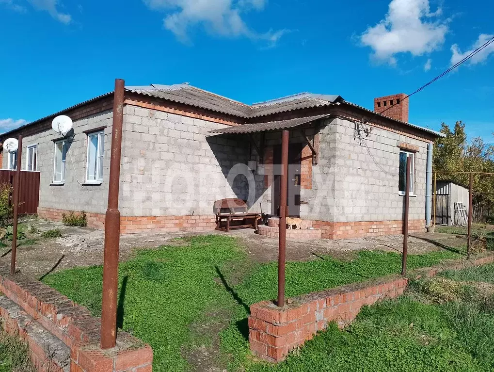 3-к кв. Краснодарский край, Каневской район, Стародеревянковское ... - Фото 1