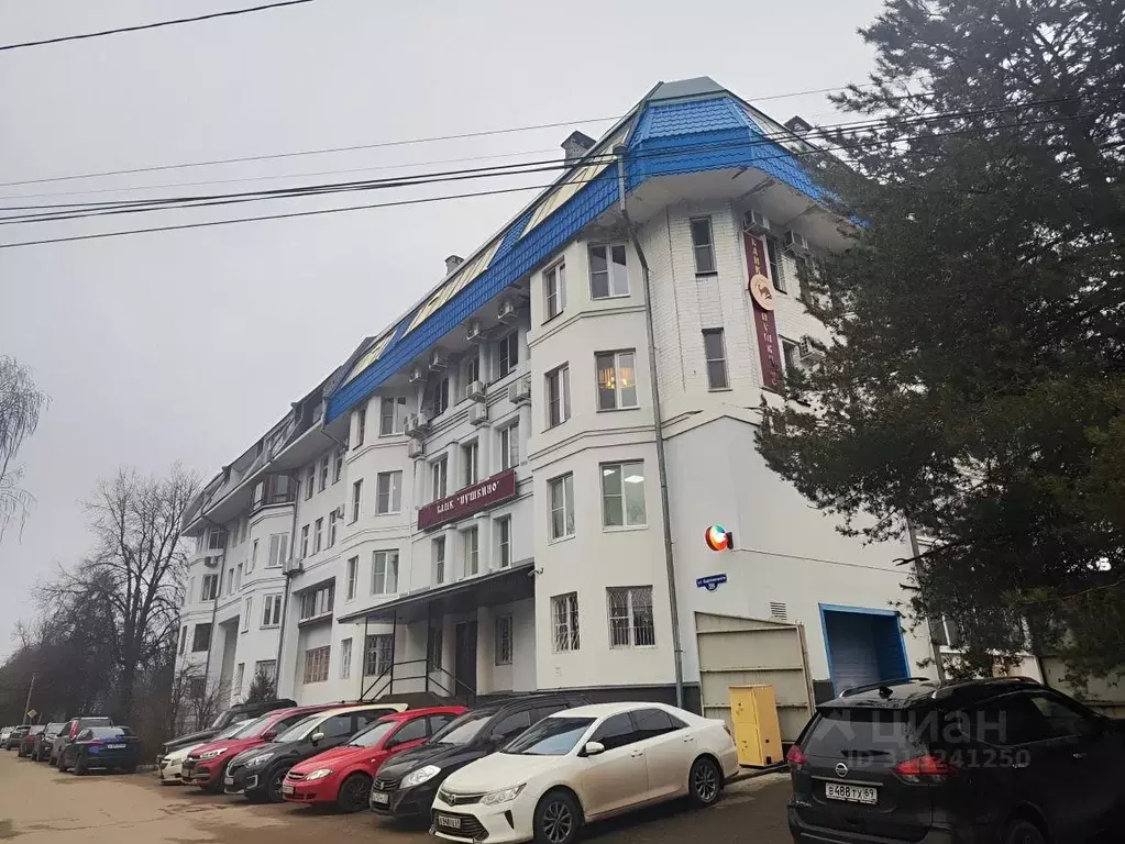 2-к кв. Тверская область, Тверь ул. Карпинского, 28 (91.8 м) - Фото 1