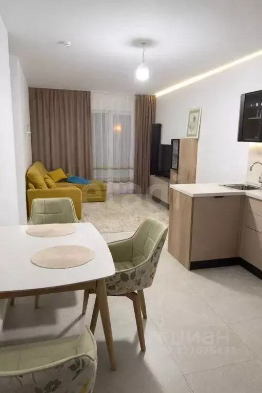 3-к кв. Тюменская область, Тюмень ул. Молодогвардейцев, 5к1 (79.5 м) - Фото 2