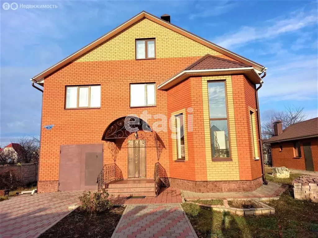 Дом в село Беловское, Цветочная улица (170 м) - Фото 1
