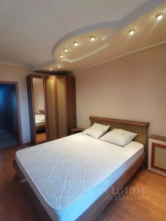 3-к кв. Пермский край, Пермь ул. Архитектора Свиязева, 12 (80.6 м) - Фото 1