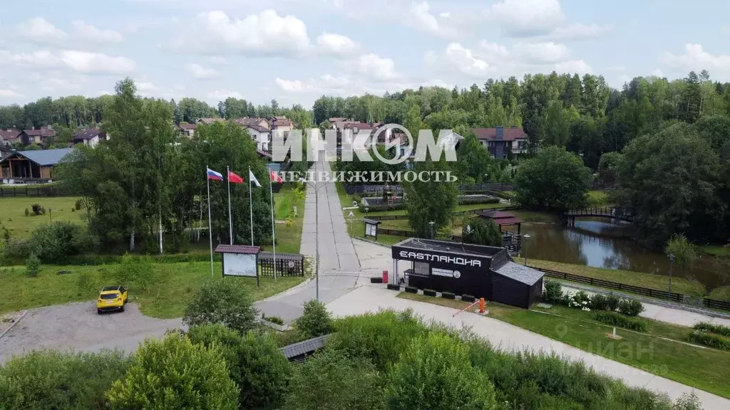 Участок в Московская область, Волоколамский муниципальный округ, д. ... - Фото 0