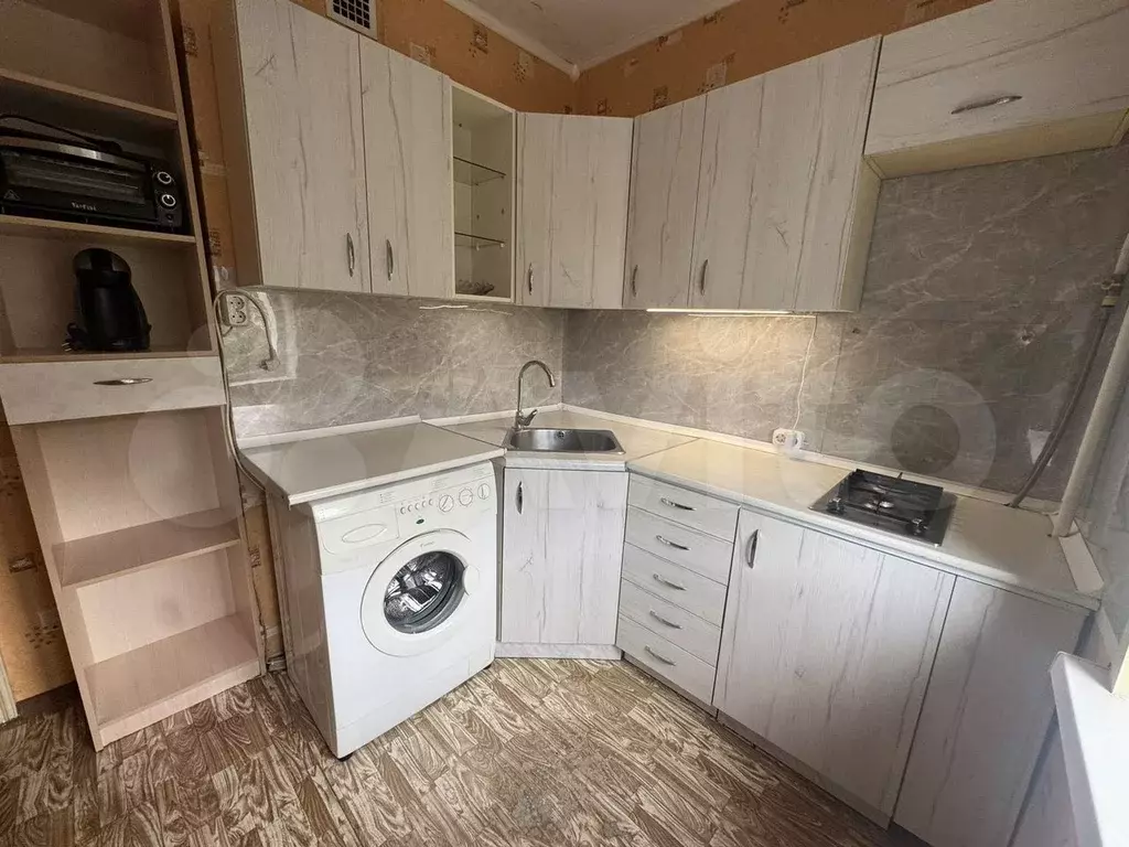 2-к. квартира, 46 м, 3/10 эт. - Фото 0