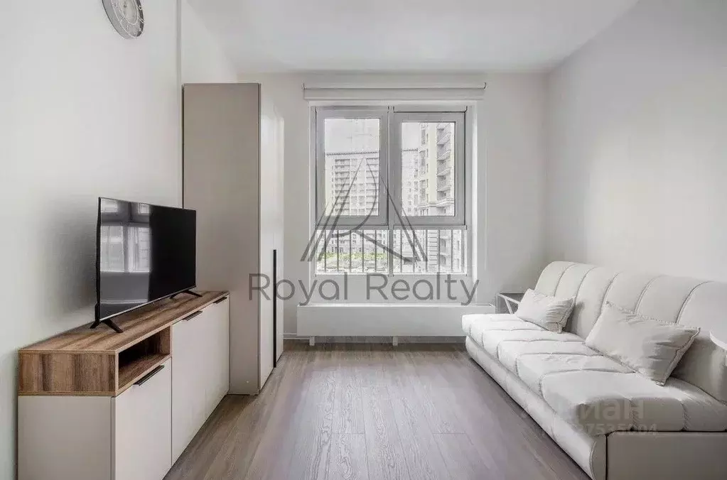 Студия Санкт-Петербург Октябрьская наб., 40 (22.1 м) - Фото 0