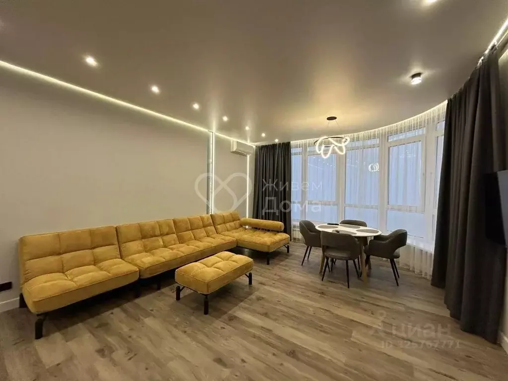 3-к кв. Волгоградская область, Волгоград просп. Маршала Жукова, 5 ... - Фото 2