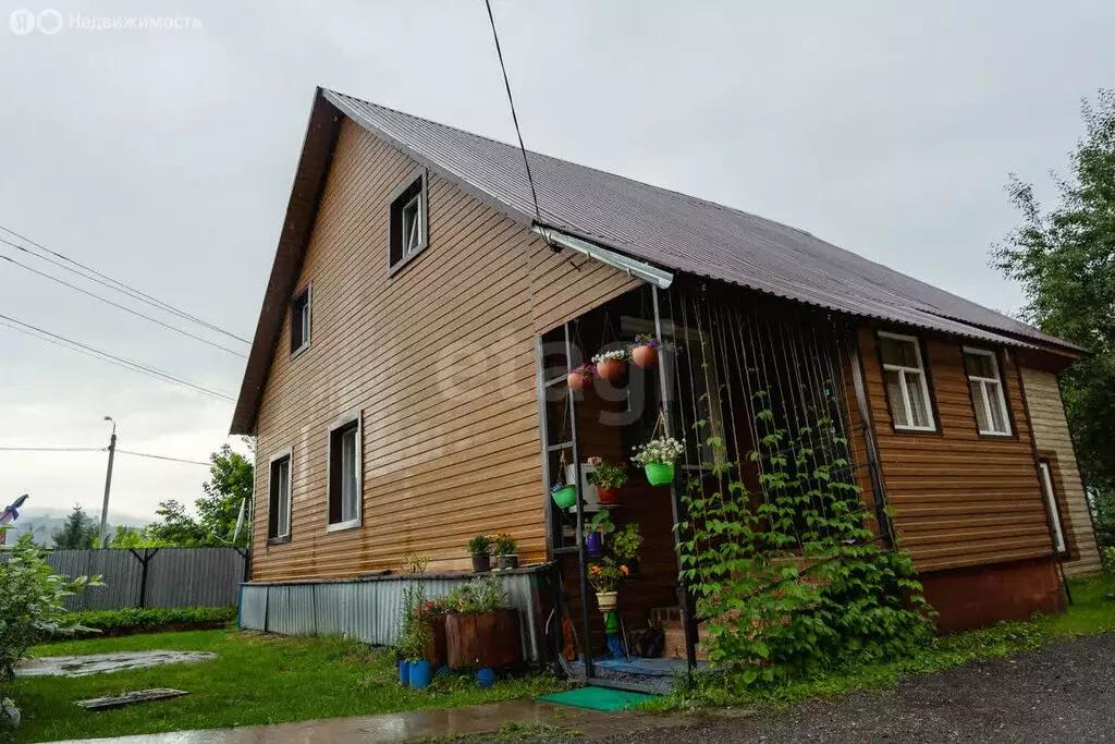Дом в Соузга, Трактовая улица (350 м) - Фото 1