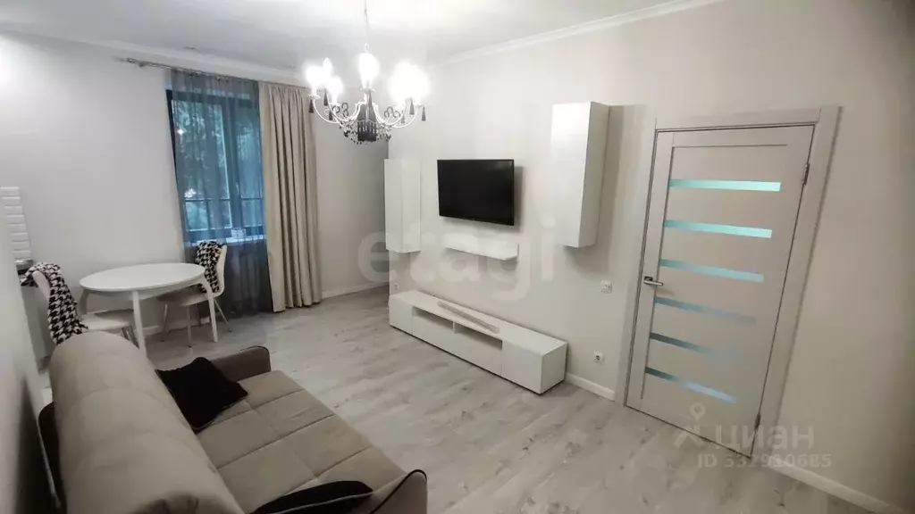 2-к кв. Крым, Симферополь ул. Воровского (50.0 м) - Фото 1