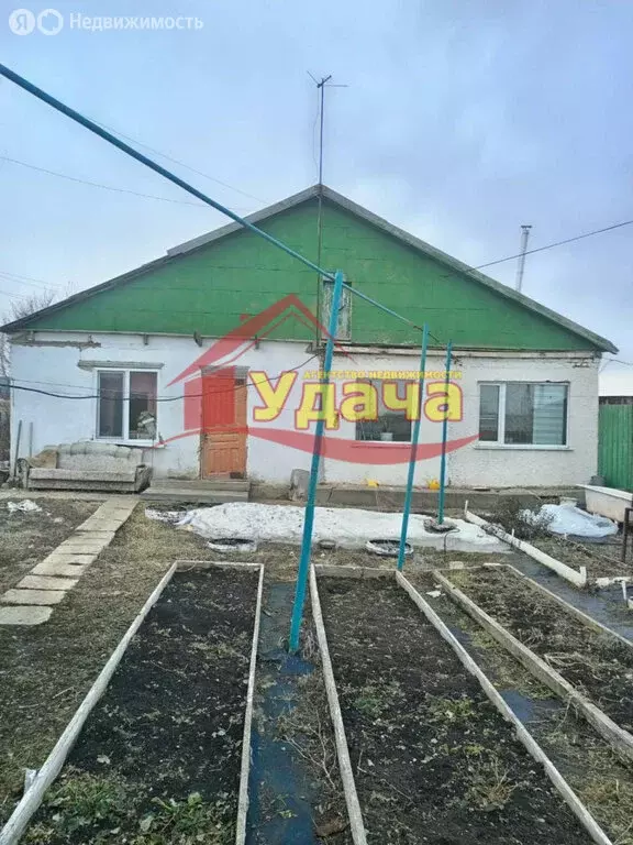 Дом в Новоорский район, Будамшинский сельсовет, село Будамша (83.2 м) - Фото 0