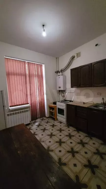 2-к. квартира, 75 м, 2/4 эт. - Фото 0