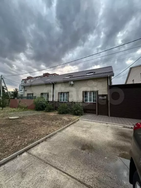Дом 175,5 м на участке 2,5 сот. - Фото 0