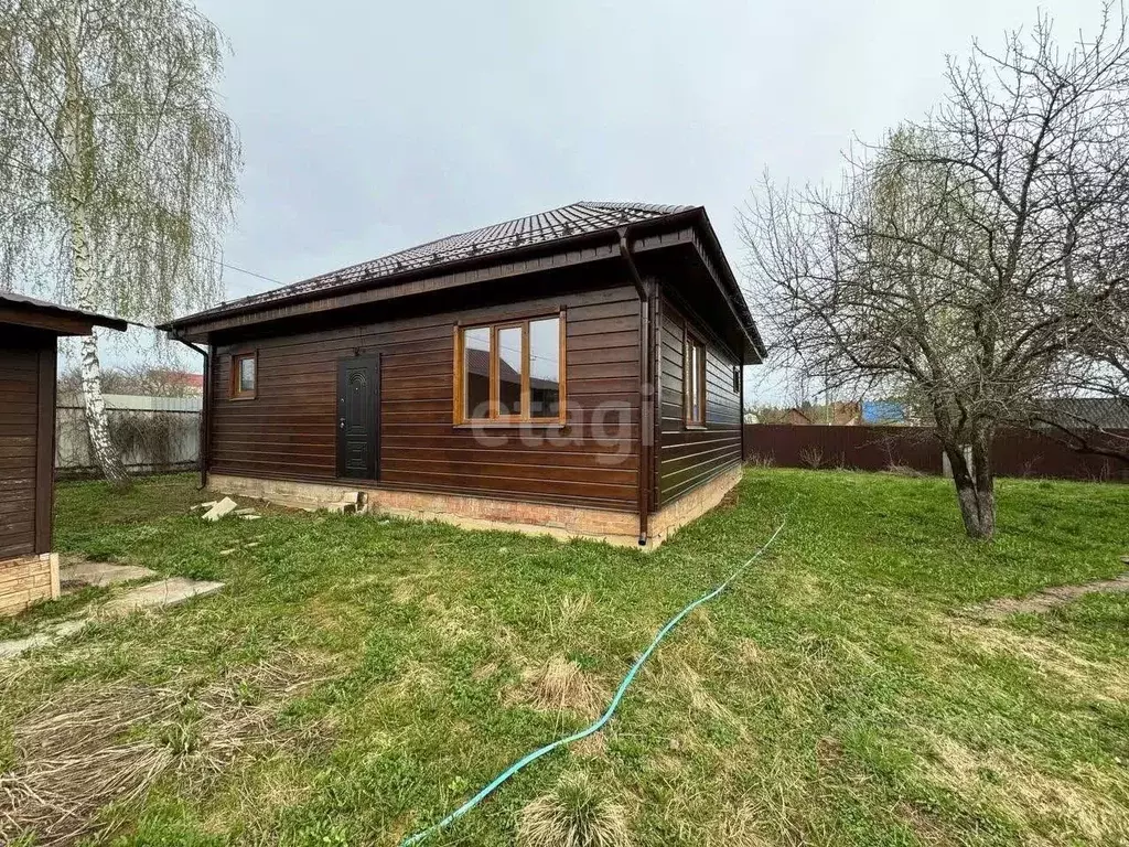 Дом в Калужская область, Малоярославецкий муниципальный округ, ... - Фото 2