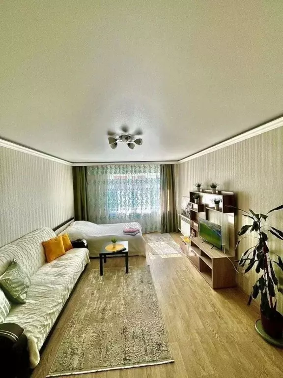 2-к кв. Мордовия, Саранск ул. Кирова, 31 (72.0 м) - Фото 0