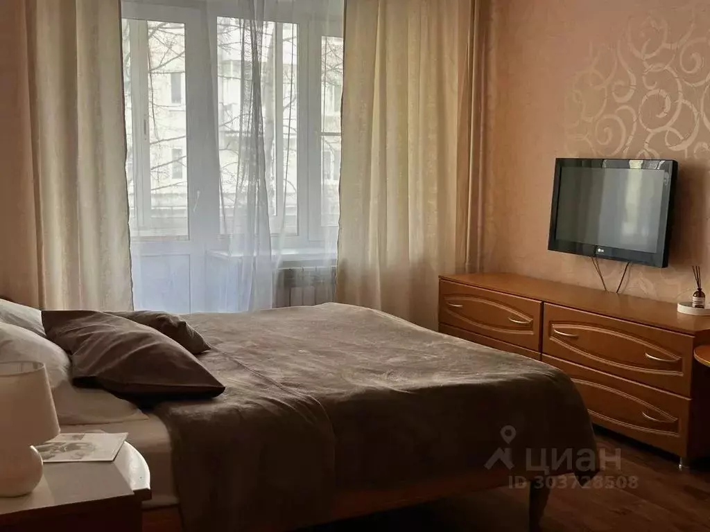 2-к кв. Свердловская область, Краснотурьинск ул. Попова, 71 (60.0 м) - Фото 1