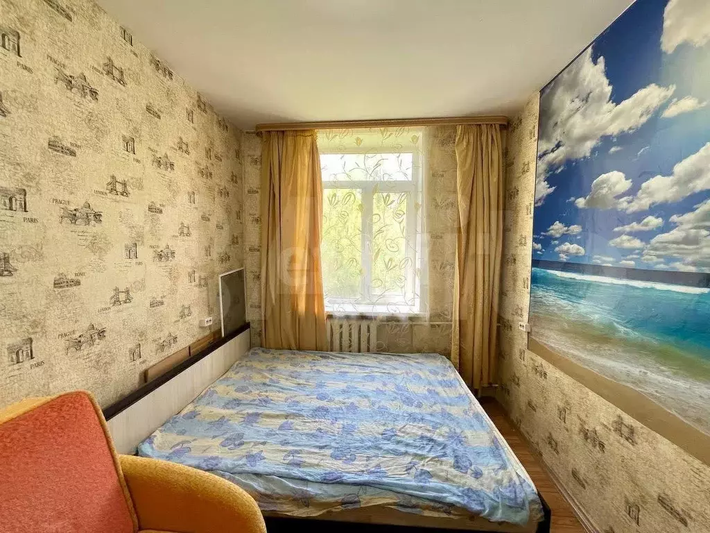 Комната 10,4 м в 4-к., 2/4 эт. - Фото 1