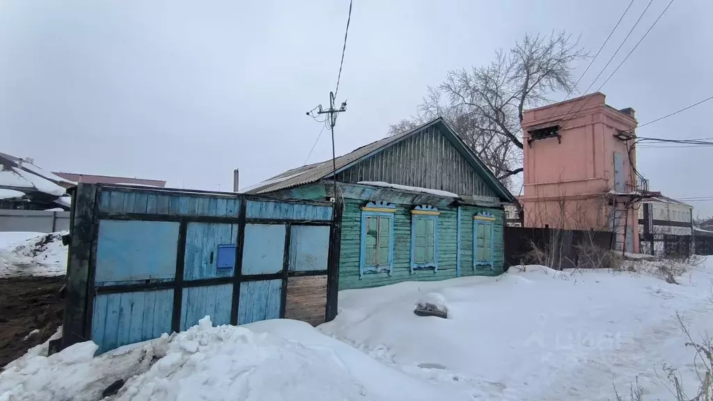 Дом в Омская область, Омск Порт-Артур мкр, ул. 1 Мая, 48 (69 м) - Фото 0