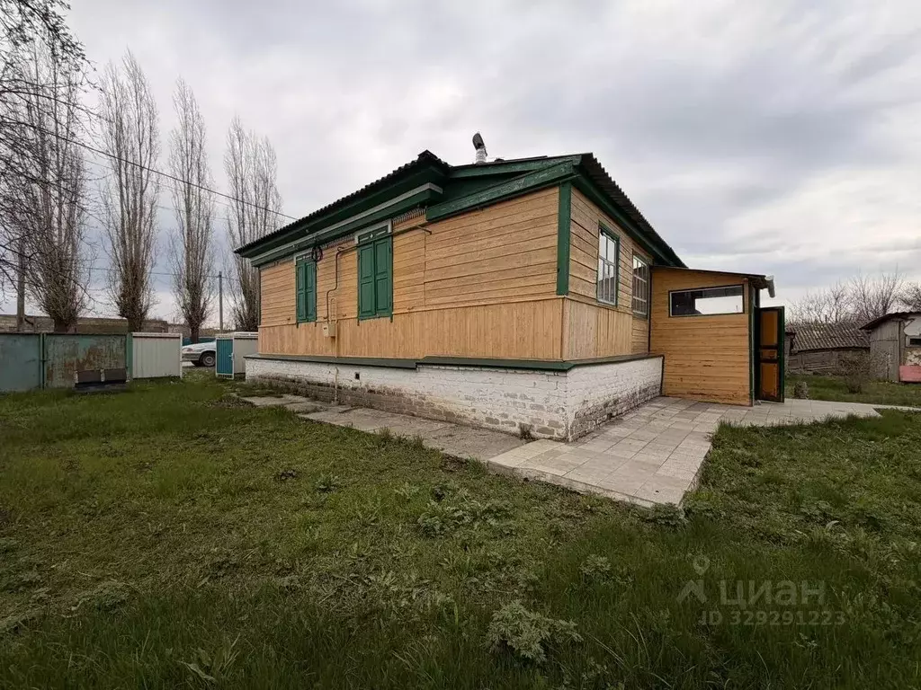 Дом в Волгоградская область, Фролово Красноармейская ул. (60 м) - Фото 2