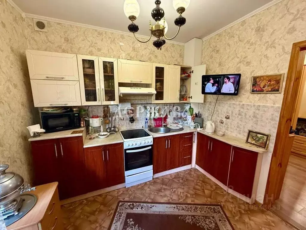 2-к кв. Белгородская область, Старый Оскол Дубрава мкр, 1 кв-л, 10 ... - Фото 1
