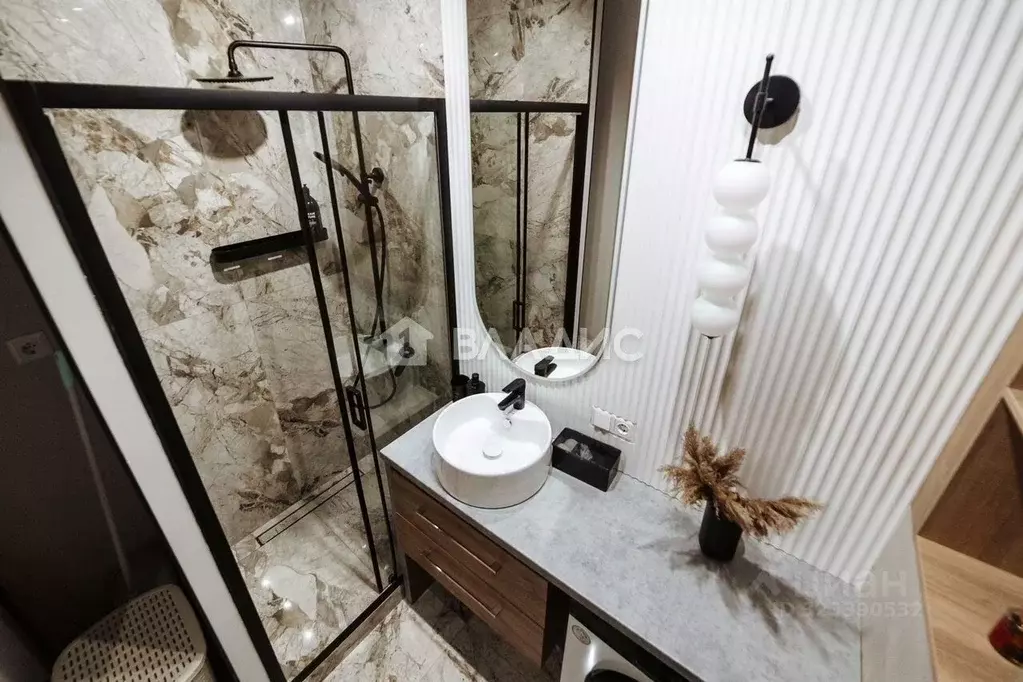 Студия Санкт-Петербург наб. Макарова, 58 (29.0 м) - Фото 1