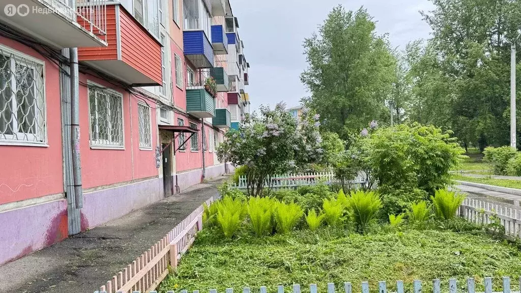 1-комнатная квартира: Усолье-Сибирское, улица Стопани, 47 (30.6 м) - Фото 1