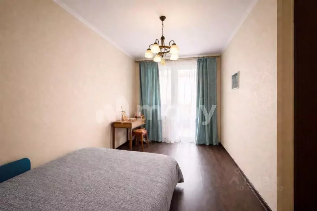 3-к кв. Калининградская область, Калининград Товарная ул., 14 (96.4 м) - Фото 1