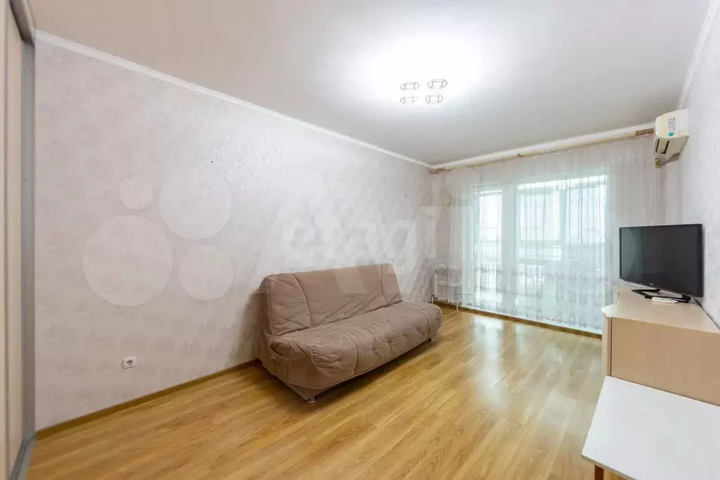 1-к. квартира, 39,3 м, 10/17 эт. - Фото 0