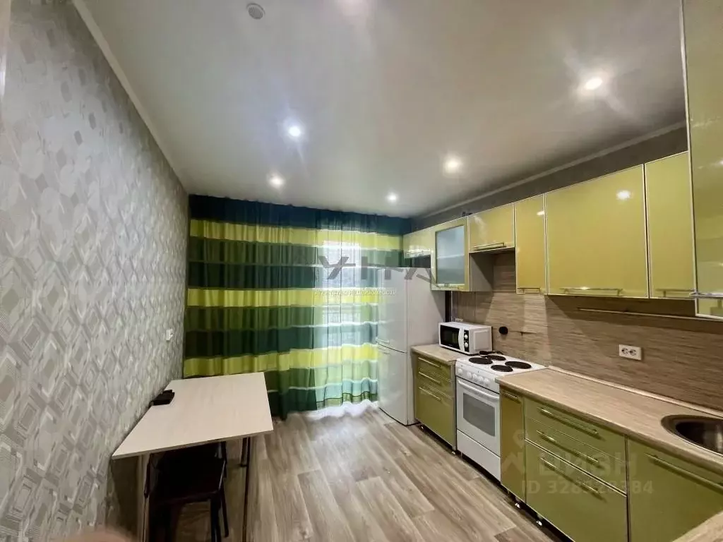 1-к кв. Татарстан, Набережные Челны Набережночелнинский просп., 9А ... - Фото 2