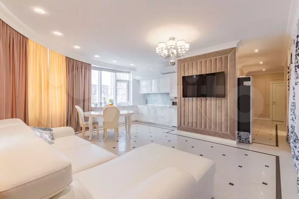 3-к. квартира, 95 м, 5/37 эт. - Фото 0