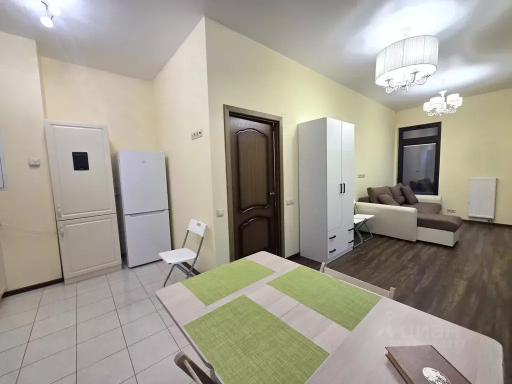 2-к кв. Москва д. Большое Свинорье, ул. Черничная, 57к1 (63.0 м) - Фото 1