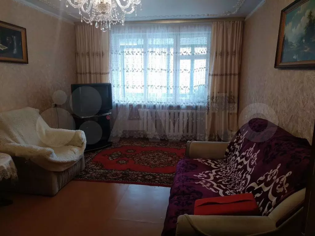 Комната 18 м в 4-к., 2/5 эт. - Фото 0