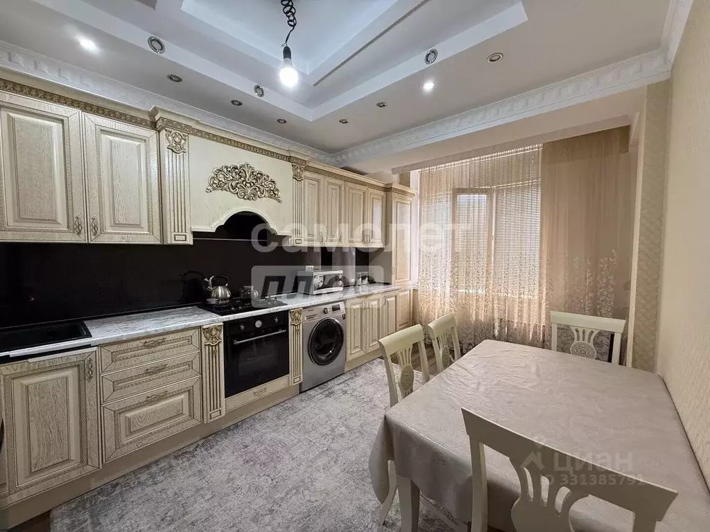 2-к кв. Дагестан, Дербент ул. Сальмана, 85В (92.0 м) - Фото 1