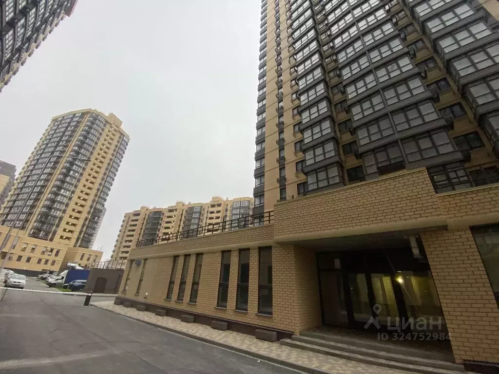 2-к кв. Ростовская область, Ростов-на-Дону ул. Ларина, 45с7 (58.0 м) - Фото 0