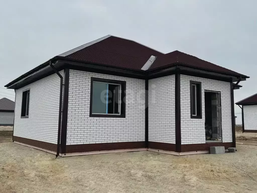 Дом в Амурская область, Белогорский муниципальный округ, с. Васильевка ... - Фото 0