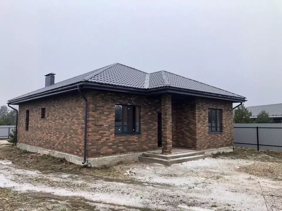 Дом в Владимирская область, Карабаново г. Александровский ... - Фото 1