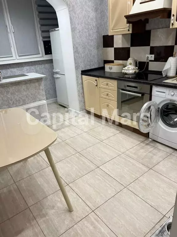 1-к. квартира, 43 м, 6/14 эт. - Фото 0