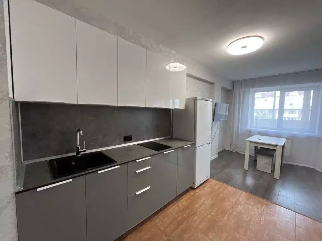 1-к кв. Иркутская область, Иркутск проезд Атласова, 7 (45.0 м) - Фото 1